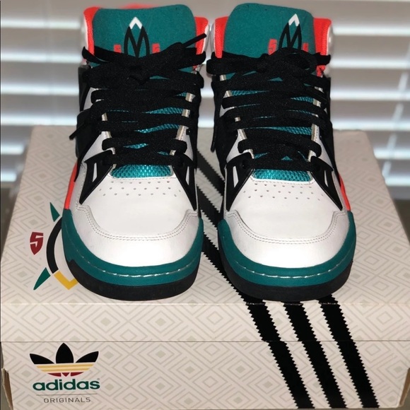 Mutombo TR Block - Picture 2 of 2